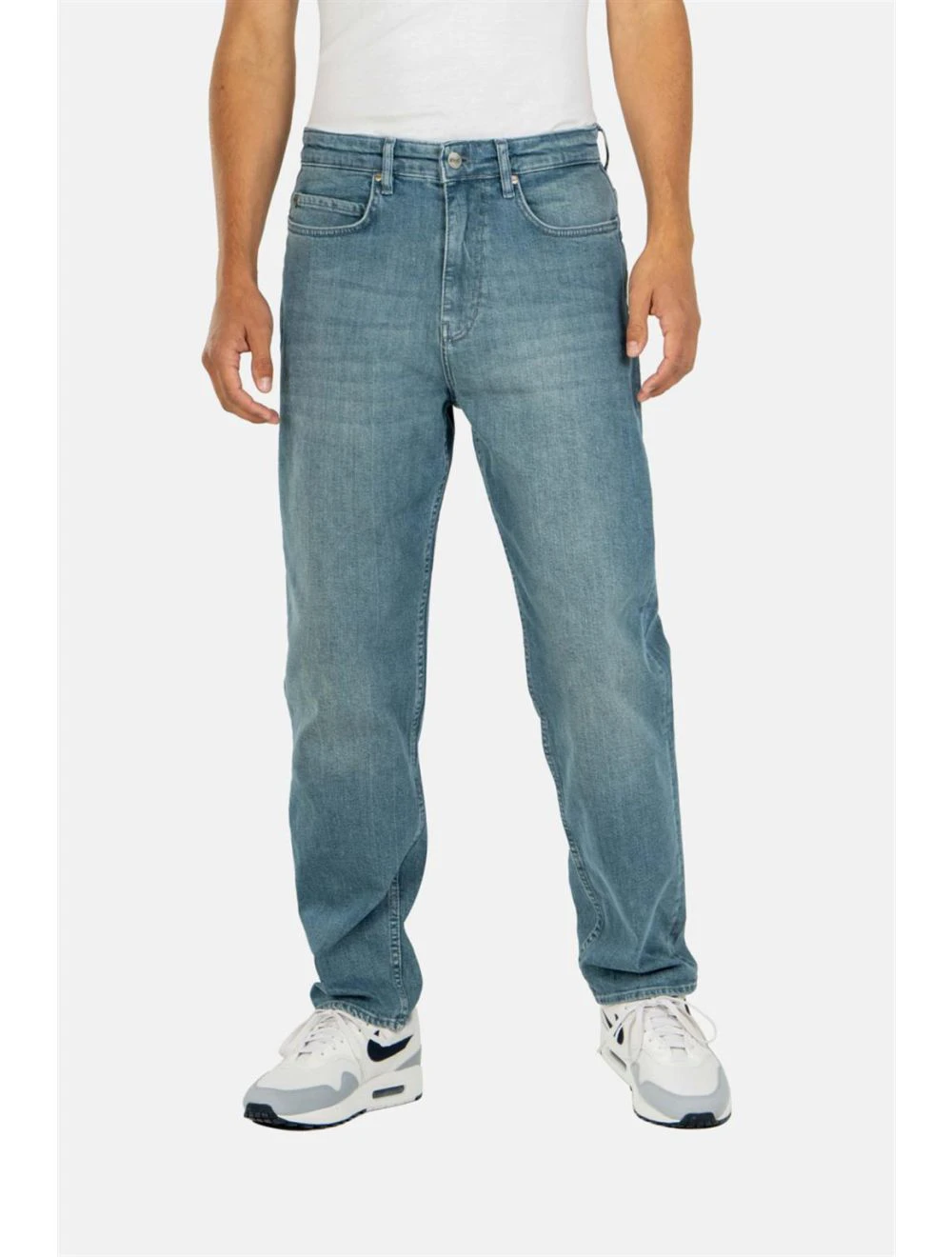 That is a Pants Reell Rave 32 topaz blue