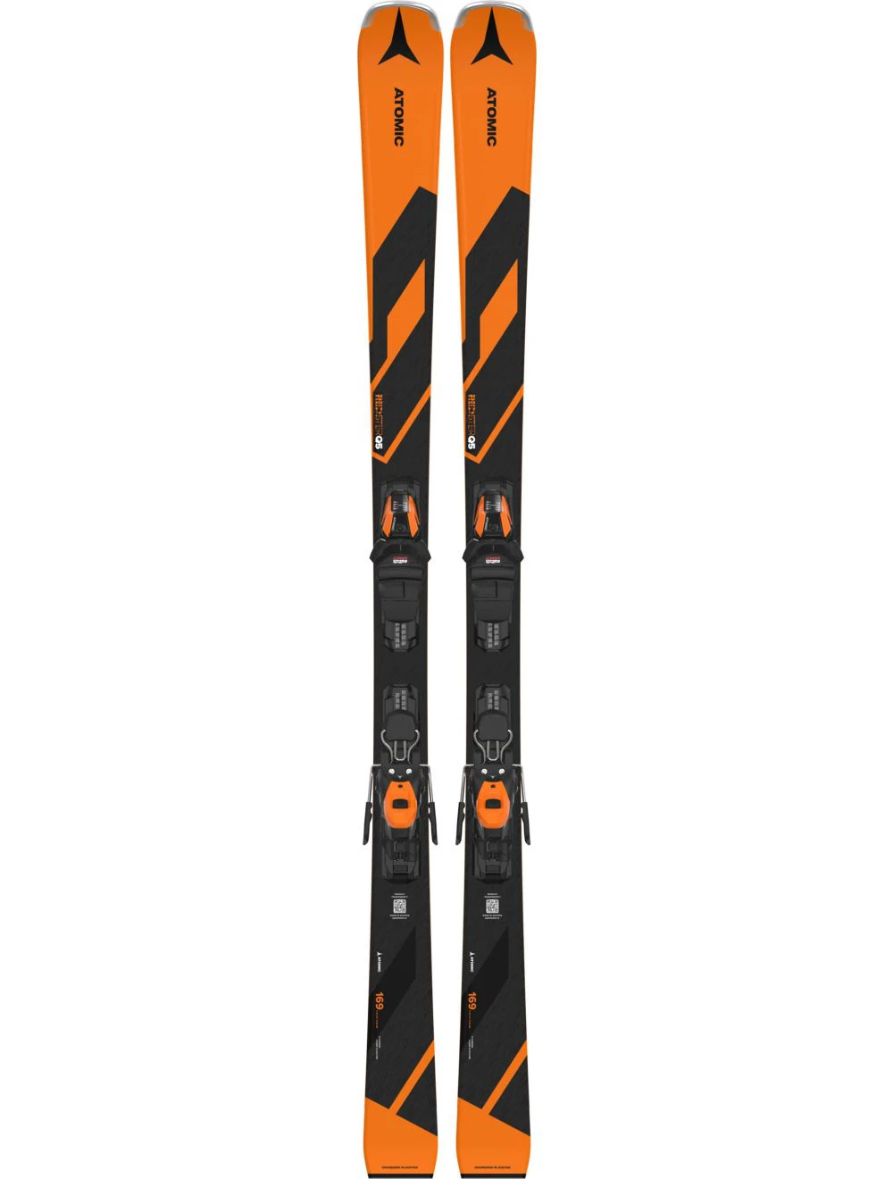 That is a Skis; Atomic Redster Q5 + M 10 GW