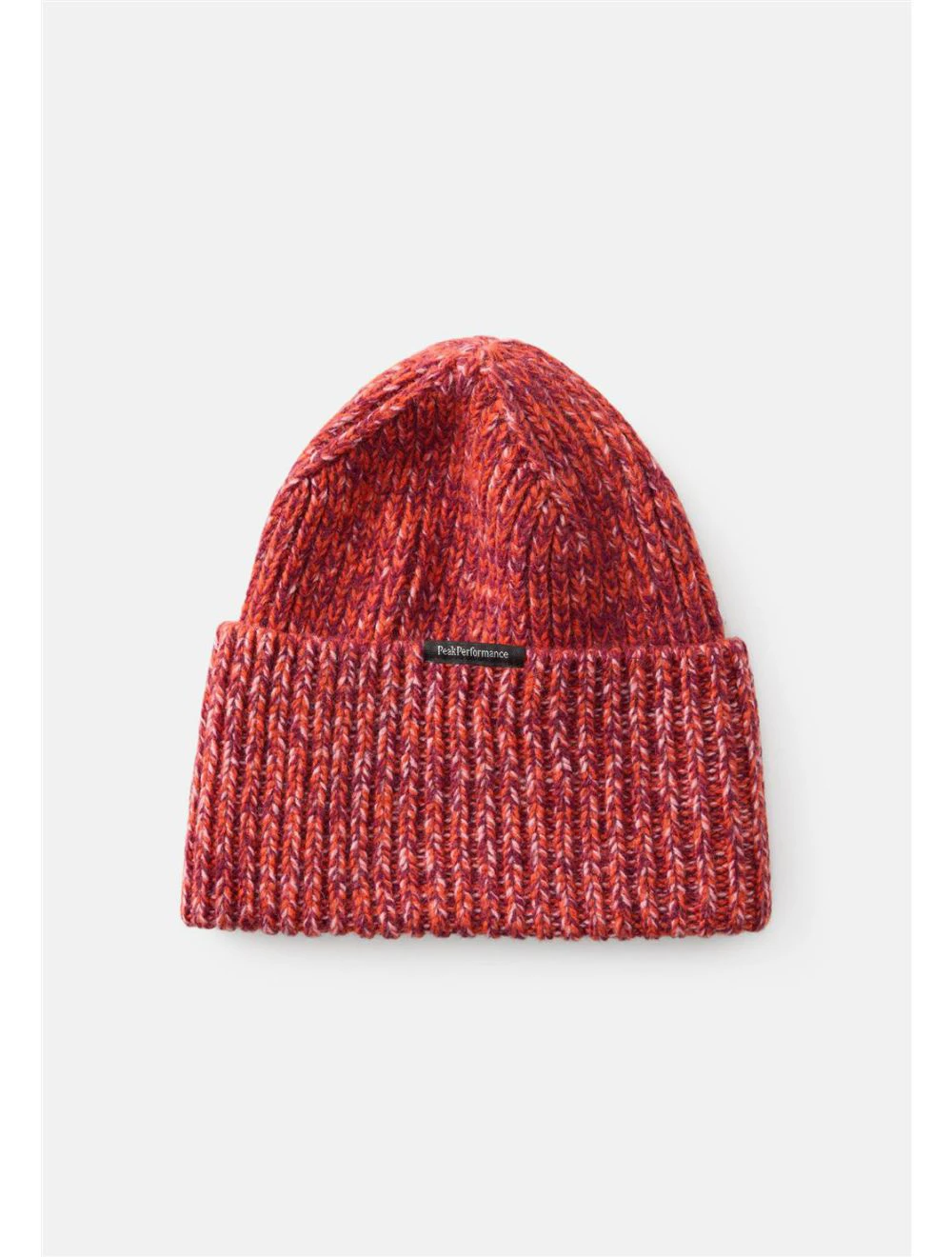 That is a  Peak Performance Mason Hat Peach Fuzz/Solar Burst Peach Fuzz/Solar Burst
