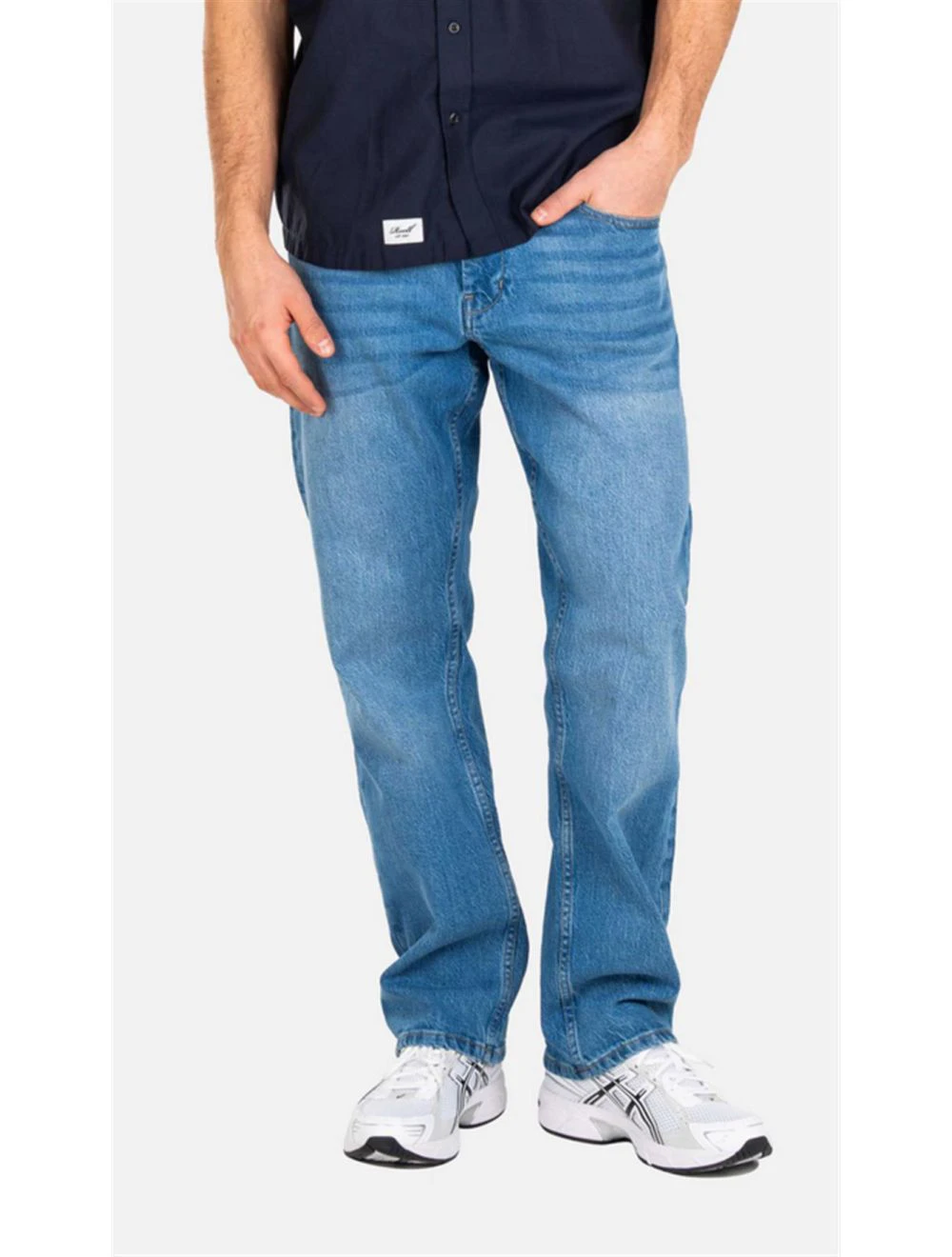 That is a Pants Reell Lowfly 2 Mid Blue Wash Mid Blue Wash
