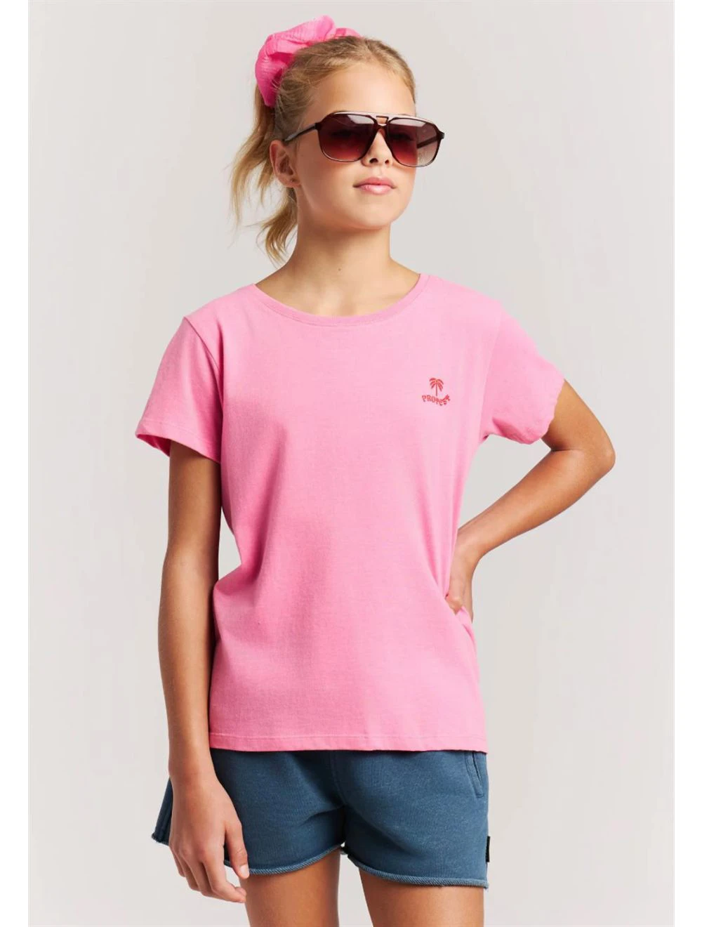 That is a T-Shirt Protest PRTRoxo JR T-Shirt Cheeky Pink Cheeky Pink