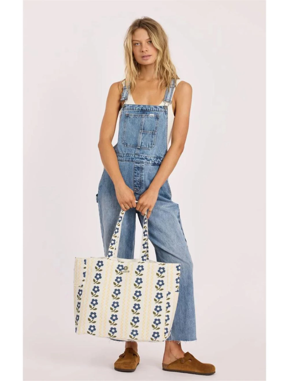 That is a Bag Sisstr Flower Pickin' Tote Sea-salt Sea-salt
