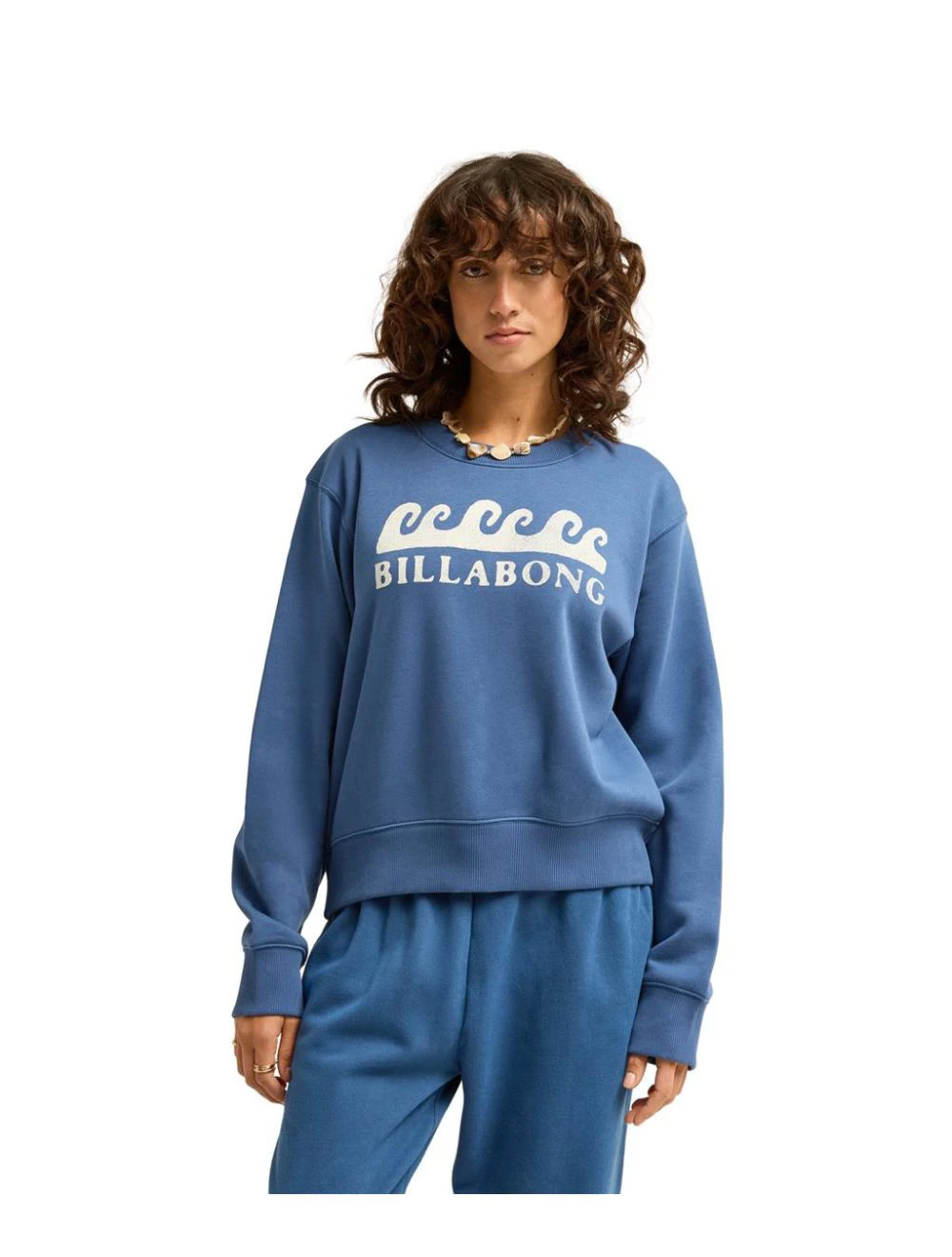 That is a Pullover Billabong Surfing In Town Crew True Navy True Navy