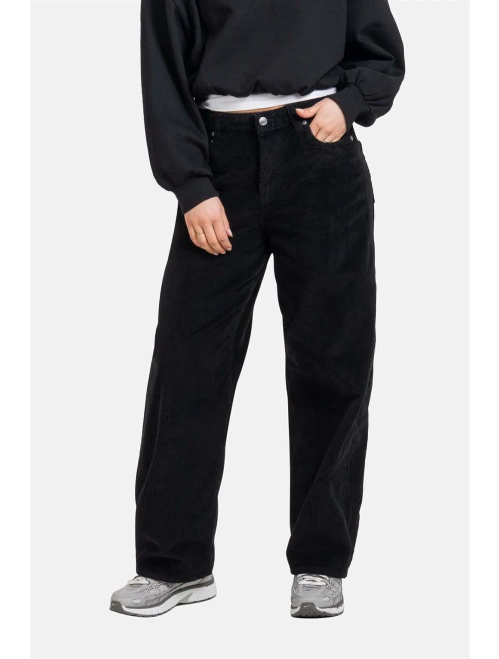 That is a Pants Reell Women Chloe Baggy Black Chord Black Chord